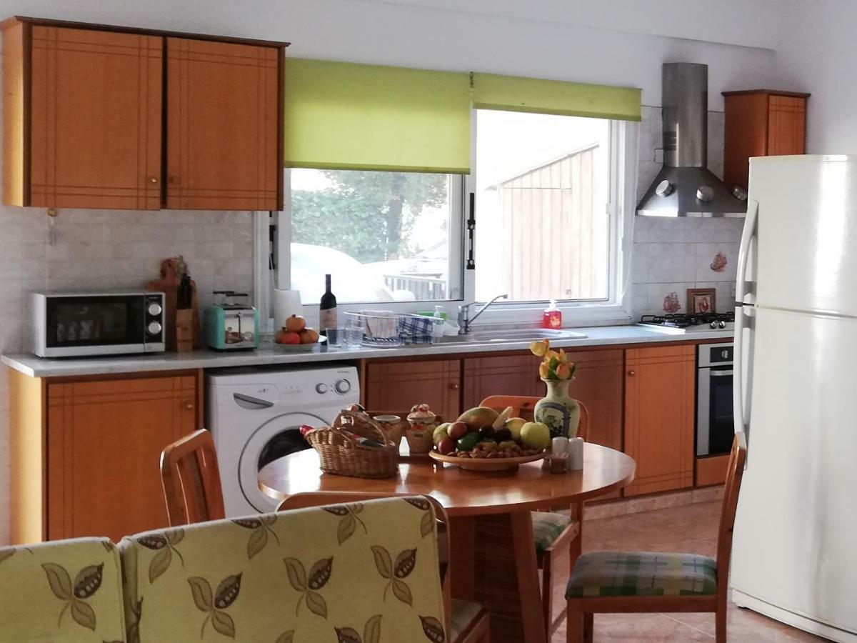 Appartement Chriselina Gottage à Paphos Extérieur photo